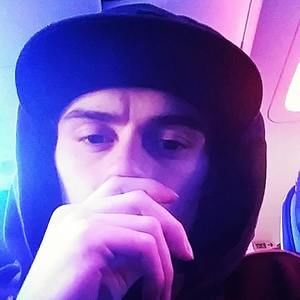 Meet your Posher, Jett